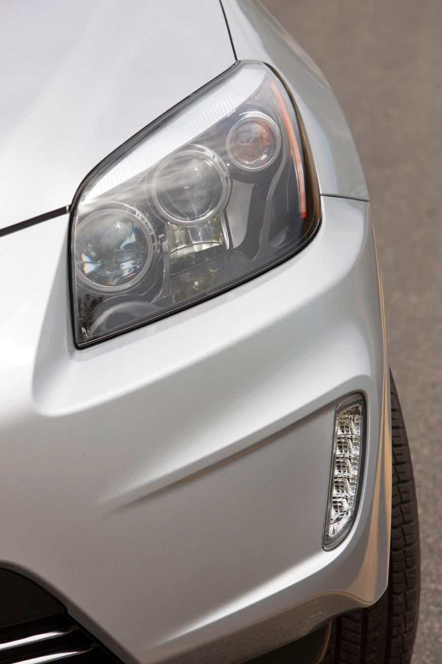  Toyota RAV4 EV 2012 года  (фото 40 из 107)